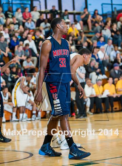 Thumbnail 2 in Modesto Christian @ Bishop O'Dowd (CIF NorCal Regional Open Division Semifinal) photogallery.
