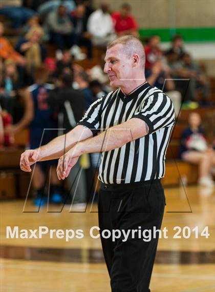 Thumbnail 2 in Modesto Christian @ Bishop O'Dowd (CIF NorCal Regional Open Division Semifinal) photogallery.
