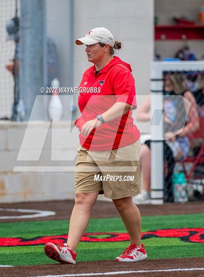 Thumbnail 2 in Prairiland vs. Hughes Springs (UIL 3A Region II Semifinal) photogallery.