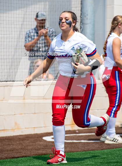 Thumbnail 1 in Prairiland vs. Hughes Springs (UIL 3A Region II Semifinal) photogallery.