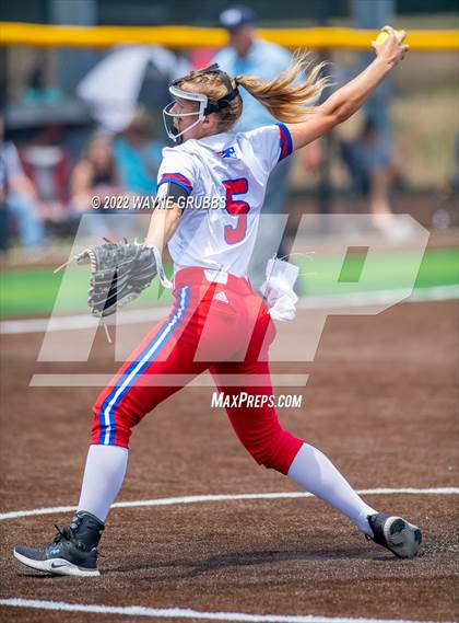 Thumbnail 1 in Prairiland vs. Hughes Springs (UIL 3A Region II Semifinal) photogallery.