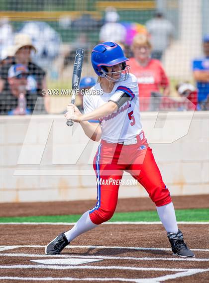 Thumbnail 1 in Prairiland vs. Hughes Springs (UIL 3A Region II Semifinal) photogallery.