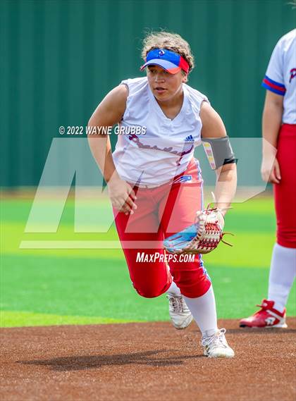 Thumbnail 2 in Prairiland vs. Hughes Springs (UIL 3A Region II Semifinal) photogallery.