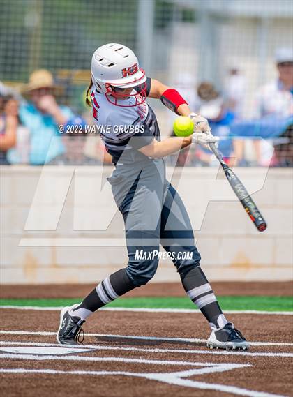 Thumbnail 3 in Prairiland vs. Hughes Springs (UIL 3A Region II Semifinal) photogallery.