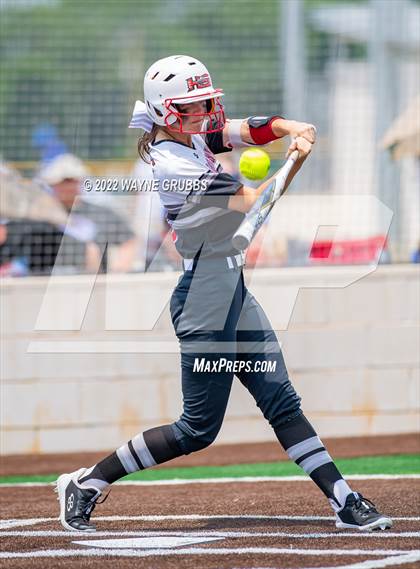 Thumbnail 3 in Prairiland vs. Hughes Springs (UIL 3A Region II Semifinal) photogallery.