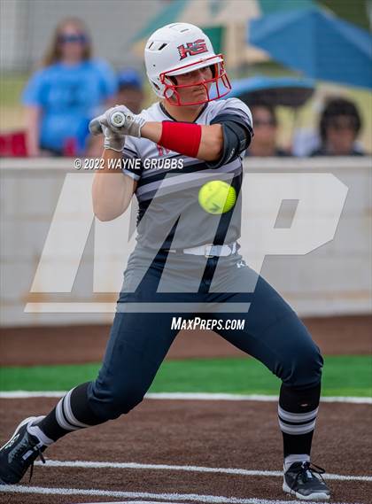 Thumbnail 3 in Prairiland vs. Hughes Springs (UIL 3A Region II Semifinal) photogallery.