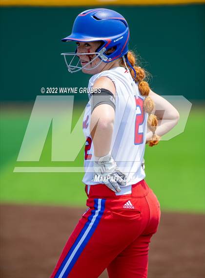 Thumbnail 2 in Prairiland vs. Hughes Springs (UIL 3A Region II Semifinal) photogallery.