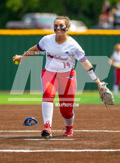 Thumbnail 2 in Prairiland vs. Hughes Springs (UIL 3A Region II Semifinal) photogallery.