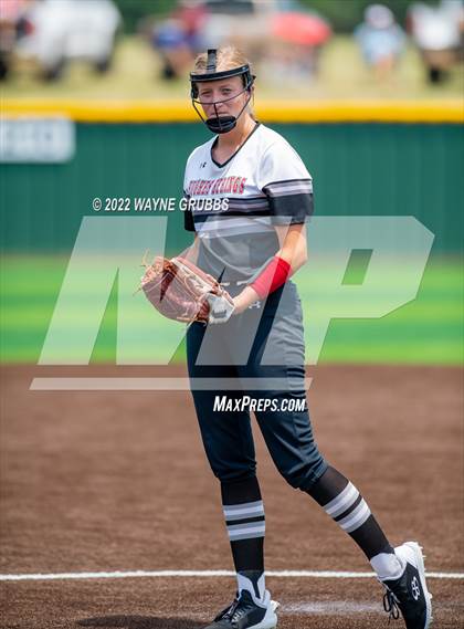 Thumbnail 3 in Prairiland vs. Hughes Springs (UIL 3A Region II Semifinal) photogallery.