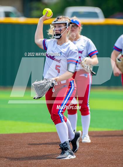 Thumbnail 2 in Prairiland vs. Hughes Springs (UIL 3A Region II Semifinal) photogallery.