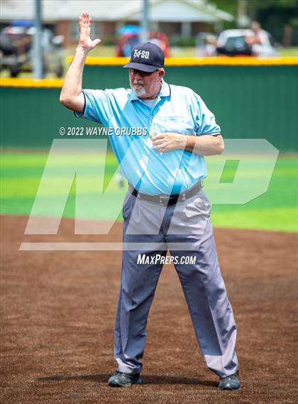 Thumbnail 1 in Prairiland vs. Hughes Springs (UIL 3A Region II Semifinal) photogallery.