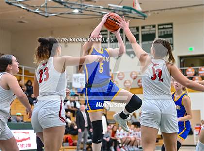 Thumbnail 1 in Greenfield-Central vs New Palestine (IHSAA 4A Section 9 Round 1) photogallery.