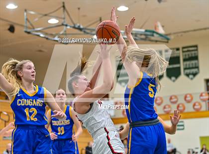 Thumbnail 3 in Greenfield-Central vs New Palestine (IHSAA 4A Section 9 Round 1) photogallery.
