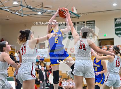 Thumbnail 2 in Greenfield-Central vs New Palestine (IHSAA 4A Section 9 Round 1) photogallery.