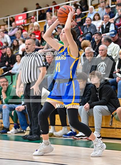 Thumbnail 1 in Greenfield-Central vs New Palestine (IHSAA 4A Section 9 Round 1) photogallery.