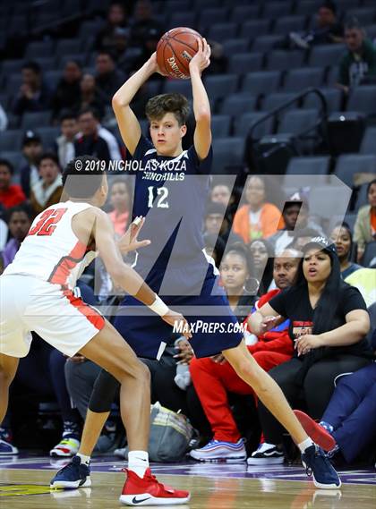 Thumbnail 2 in Chino Hills vs. James Logan (CIF State D1 Final) photogallery.
