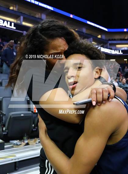Thumbnail 2 in Chino Hills vs. James Logan (CIF State D1 Final) photogallery.