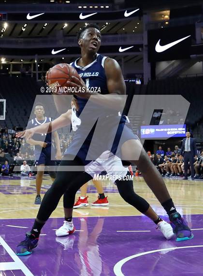Thumbnail 3 in Chino Hills vs. James Logan (CIF State D1 Final) photogallery.