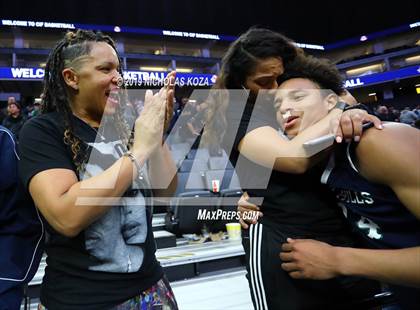 Thumbnail 1 in Chino Hills vs. James Logan (CIF State D1 Final) photogallery.