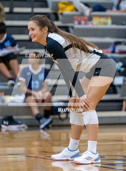 Thumbnail 3 in Indian River @ Hickory photogallery.