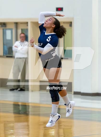 Thumbnail 2 in Indian River @ Hickory photogallery.