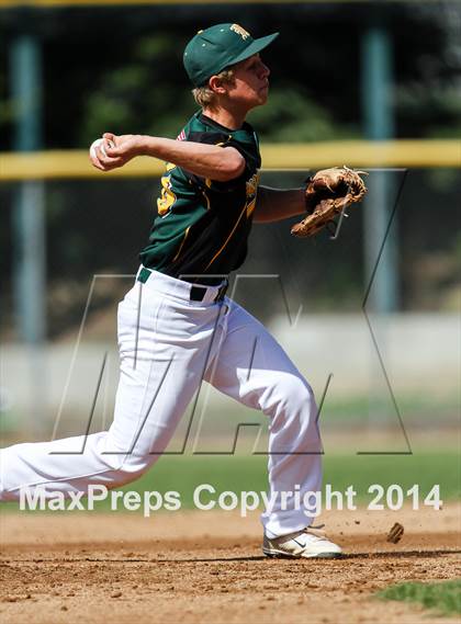 Thumbnail 3 in Thousand Oaks @ Moorpark photogallery.