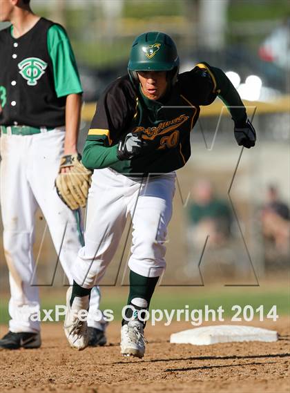 Thumbnail 3 in Thousand Oaks @ Moorpark photogallery.