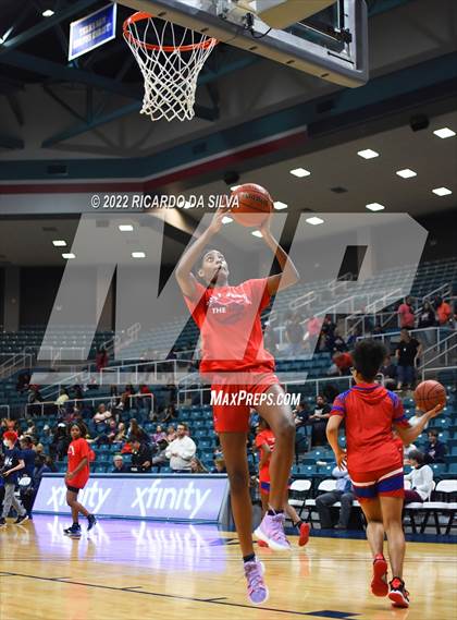 Thumbnail 3 in Tompkins vs Fort Bend Dulles (UIL 6A Region III Quarterfinal Playoff) photogallery.