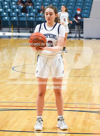 Thumbnail 3 in Tompkins vs Fort Bend Dulles (UIL 6A Region III Quarterfinal Playoff) photogallery.