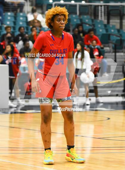 Thumbnail 3 in Tompkins vs Fort Bend Dulles (UIL 6A Region III Quarterfinal Playoff) photogallery.
