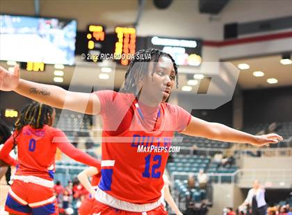 Thumbnail 1 in Tompkins vs Fort Bend Dulles (UIL 6A Region III Quarterfinal Playoff) photogallery.