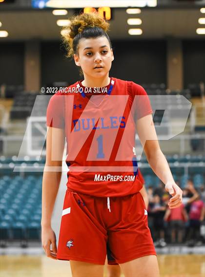 Thumbnail 2 in Tompkins vs Fort Bend Dulles (UIL 6A Region III Quarterfinal Playoff) photogallery.