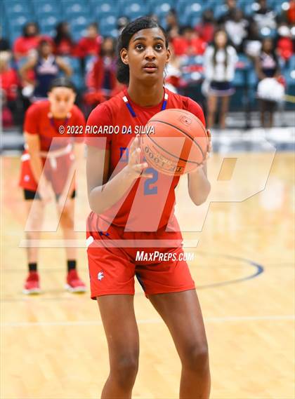 Thumbnail 2 in Tompkins vs Fort Bend Dulles (UIL 6A Region III Quarterfinal Playoff) photogallery.