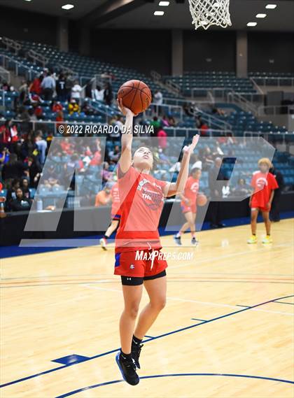 Thumbnail 1 in Tompkins vs Fort Bend Dulles (UIL 6A Region III Quarterfinal Playoff) photogallery.