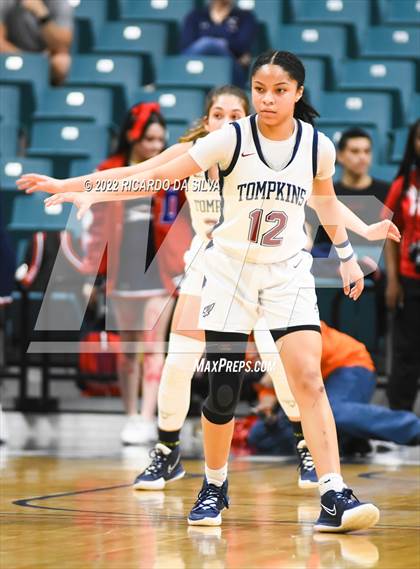 Thumbnail 2 in Tompkins vs Fort Bend Dulles (UIL 6A Region III Quarterfinal Playoff) photogallery.