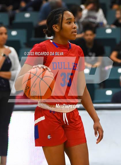 Thumbnail 3 in Tompkins vs Fort Bend Dulles (UIL 6A Region III Quarterfinal Playoff) photogallery.