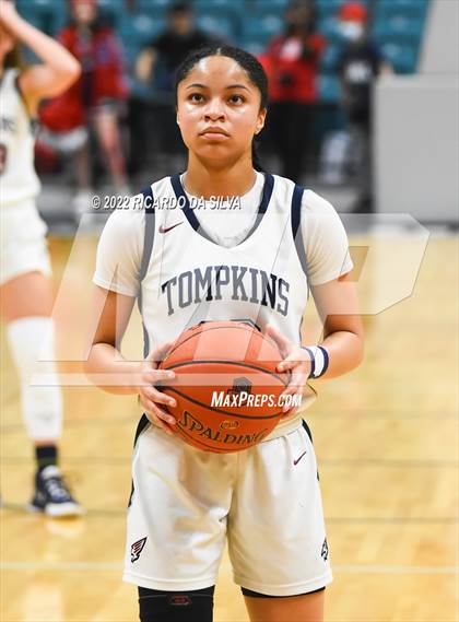 Thumbnail 3 in Tompkins vs Fort Bend Dulles (UIL 6A Region III Quarterfinal Playoff) photogallery.