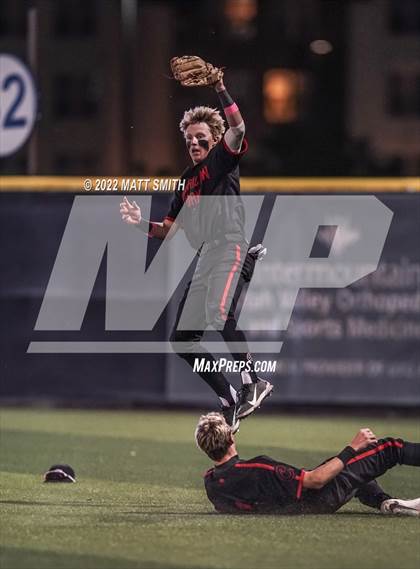 Thumbnail 1 in Riverton vs. American Fork (UHSAA 6A Bracket 1 Final Game1) photogallery.