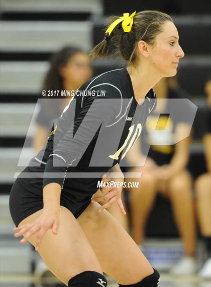 Thumbnail 2 in Capistrano Valley @ Foothill photogallery.