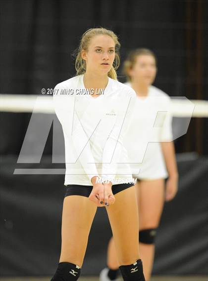 Thumbnail 1 in Capistrano Valley @ Foothill photogallery.