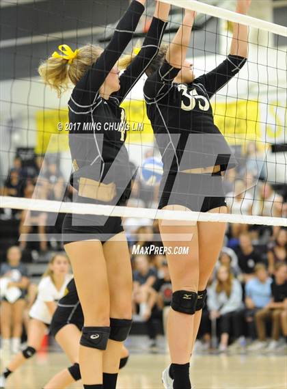 Thumbnail 2 in Capistrano Valley @ Foothill photogallery.