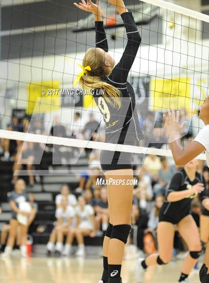 Thumbnail 3 in Capistrano Valley @ Foothill photogallery.