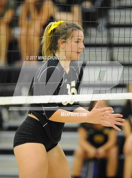 Thumbnail 1 in Capistrano Valley @ Foothill photogallery.