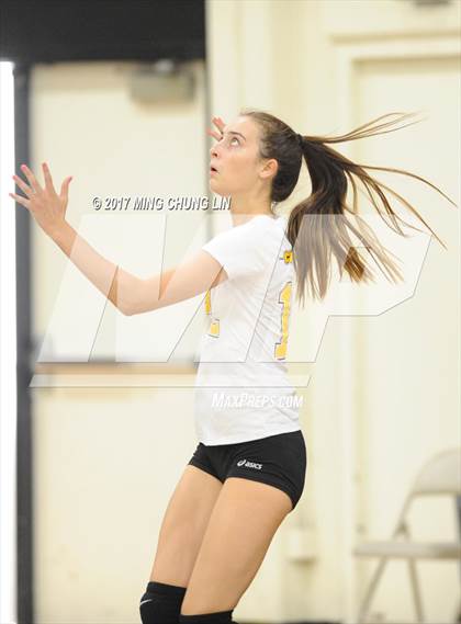 Thumbnail 1 in Capistrano Valley @ Foothill photogallery.