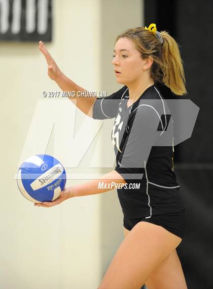 Thumbnail 3 in Capistrano Valley @ Foothill photogallery.