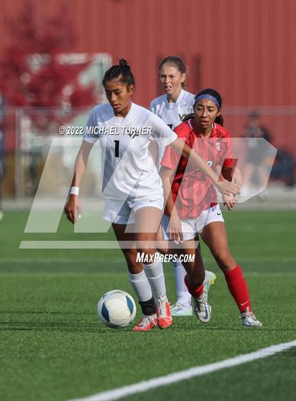 Thumbnail 1 in Vallivue vs Sandpoint (IHSAA 4A State Playoff)  photogallery.