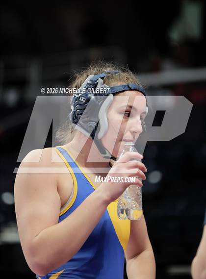Thumbnail 1 in NYSPHSAA State Championships Round 2 photogallery.