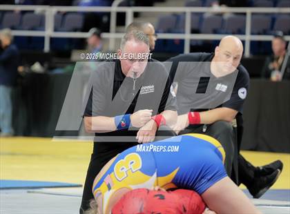 Thumbnail 2 in NYSPHSAA State Championships Round 2 photogallery.