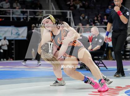 Thumbnail 2 in NYSPHSAA State Championships Round 2 photogallery.