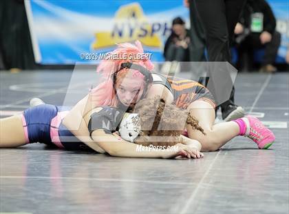 Thumbnail 1 in NYSPHSAA State Championships Round 2 photogallery.